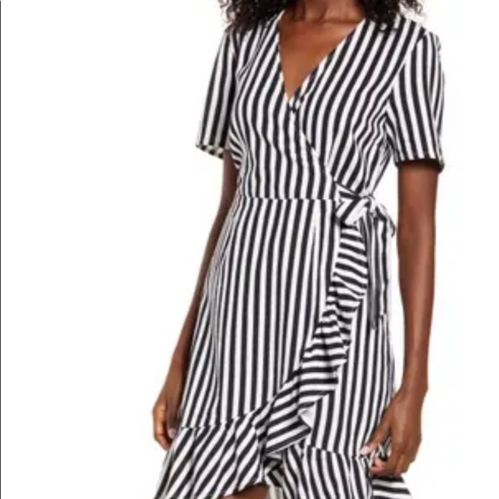 NEW  WITH TAGS Vera Moda black white striped wrap dress sz S